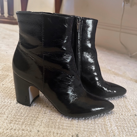 Sam Edelman Hilty Black Patent Bootie Size : 7 - Picture 13 of 13